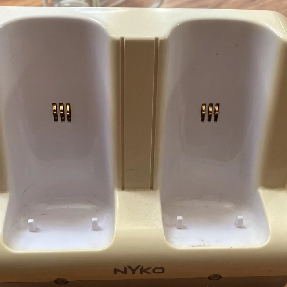 NYKO Wii Controller Charge Station Dock Base for Nintendo Wii Remotes